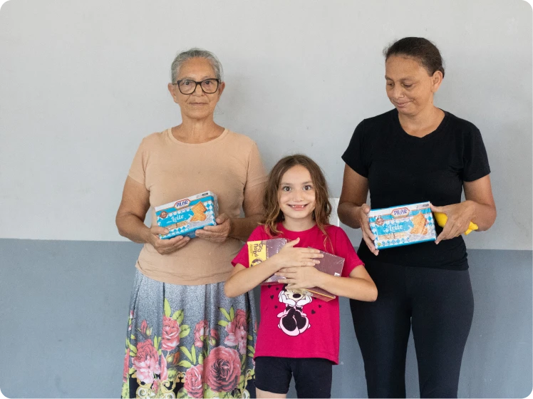 Distribuição de alimentos do projeto Alimentar-se